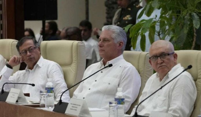 Colombia's government, largest remaining rebel group agree to cease-fire at talks in Cuba