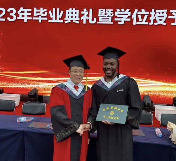 Dr. Doniel Bowen