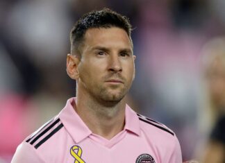 Lionel Messi presents Ballon d’Or to Inter Miami fans, vows to keep winning titles Lionel-Messi