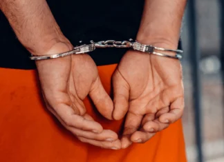 Miami police uncover almost $1 million in drugs, stolen goods in retail theft bust arrest bank robberies