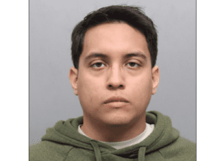 Miami-Dade teacher arrested for allegedly sending explicit photos to student