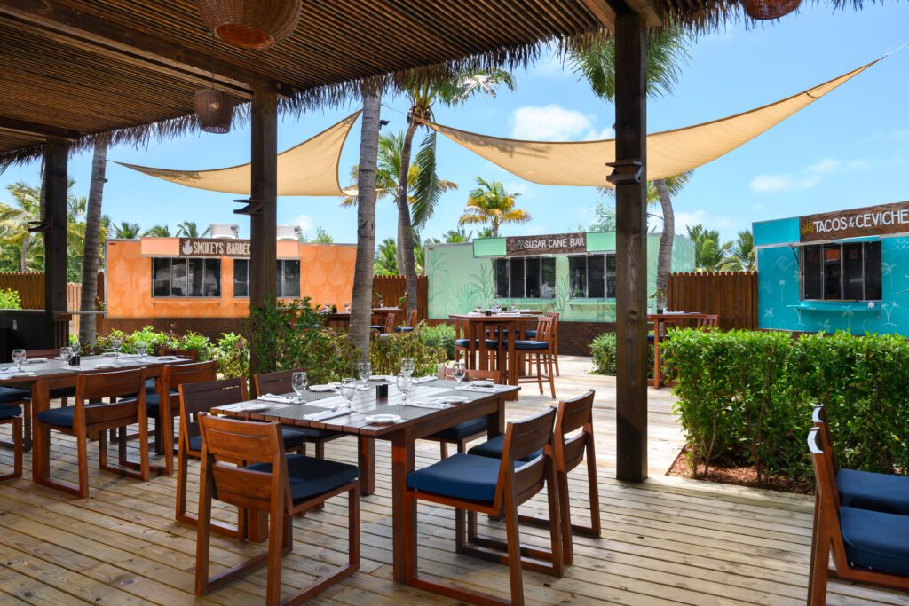 Dining at Alexandra Resort, Turks and Caicos