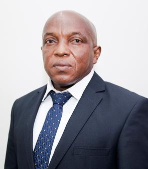 Authorities in Suriname have seized a weapon from coalition government member Fogatie Aserie after he fired several shots at his mobile phone