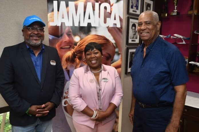 Bahamasair Jamaica