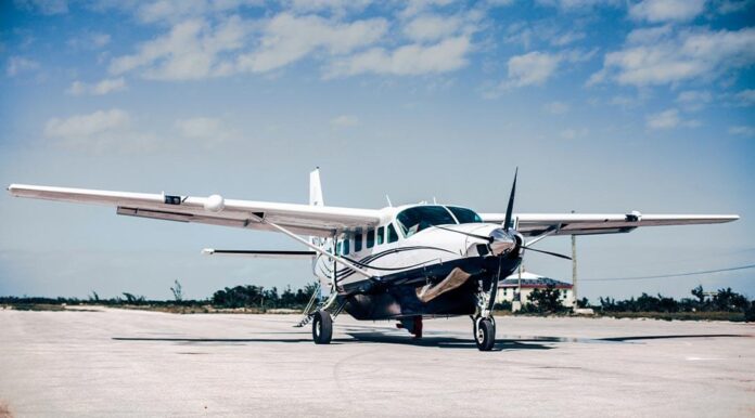 Bahamas Makers Air