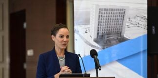 Jamaica weighs support for students in Cuba amid severe fuel, power crisis Jamaica Foreign Affairs and Foreign Trade Minister Kamina Johnson Smith