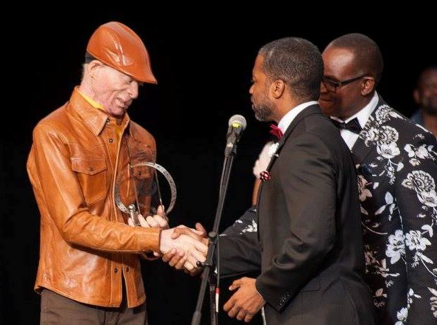 People Profile Awards: Dancehall star King Yellowman accepts Lifetime Achievement award from Consul General Franz Hall and event founder Dr. Allan Cunningham