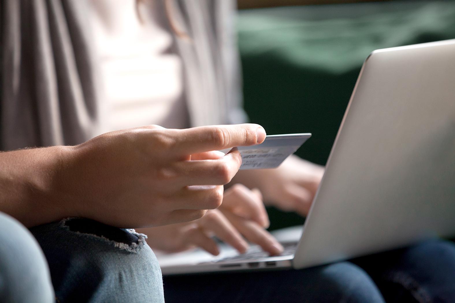 Antigua police warn of rising online banking fraud, urge vigilance