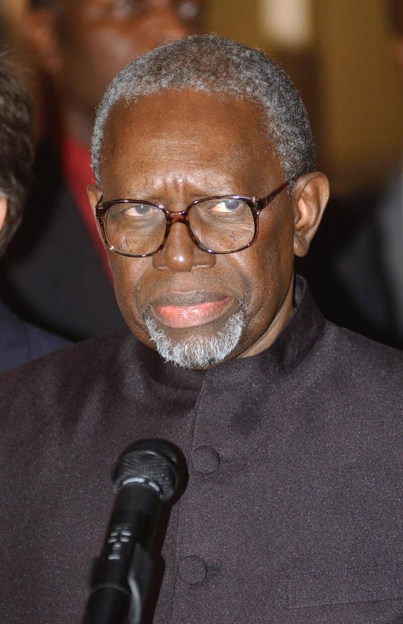 Former Suriname President Ronald Venetiaan dies at 89