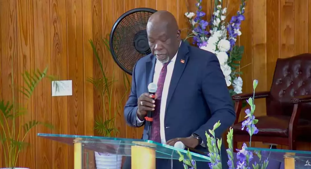 Former Antigua regulator Leroy King laid to rest following death in US custody