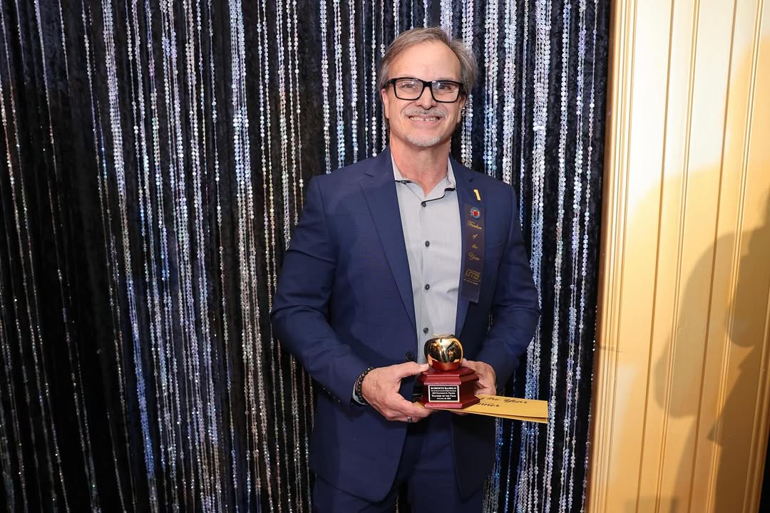 Roberto Rabelo named Miami-Dade Teacher of the Year; Kristian Jose Luciano wins Rookie honor