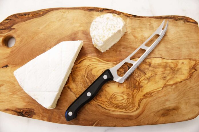 cheese knives