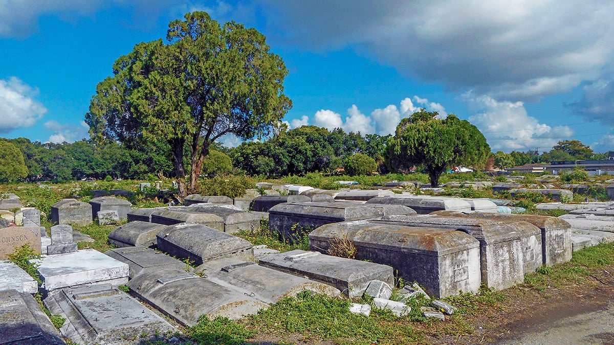 Broward library to host ‘Graves Matter’ forum on preservation of African diaspora cemeteries