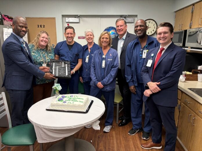 Dr. Parr achieves milestone with 2500 DaVinci cases