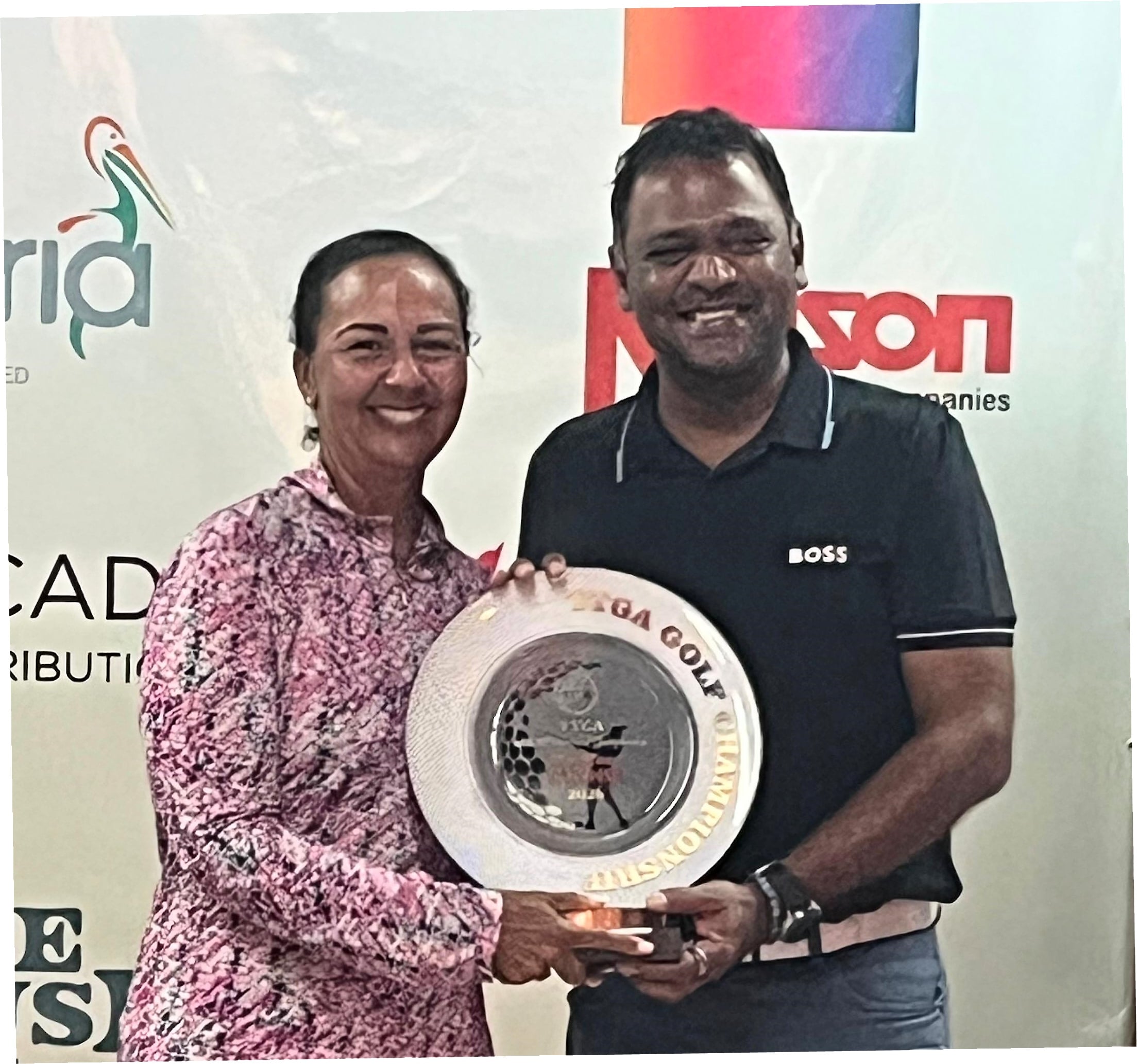 Munn-Barrow holds firm to retain T&T Open crown in gritty title defense