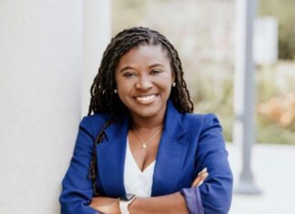 Mother of slain Coral Springs vice mayor launches bid for commission seat Nancy Metayer Bowen