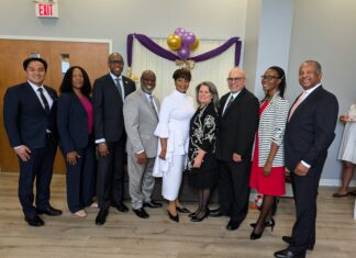 Jamaica’s Consul General Kurt Davis joins Easter Convention in Toronto