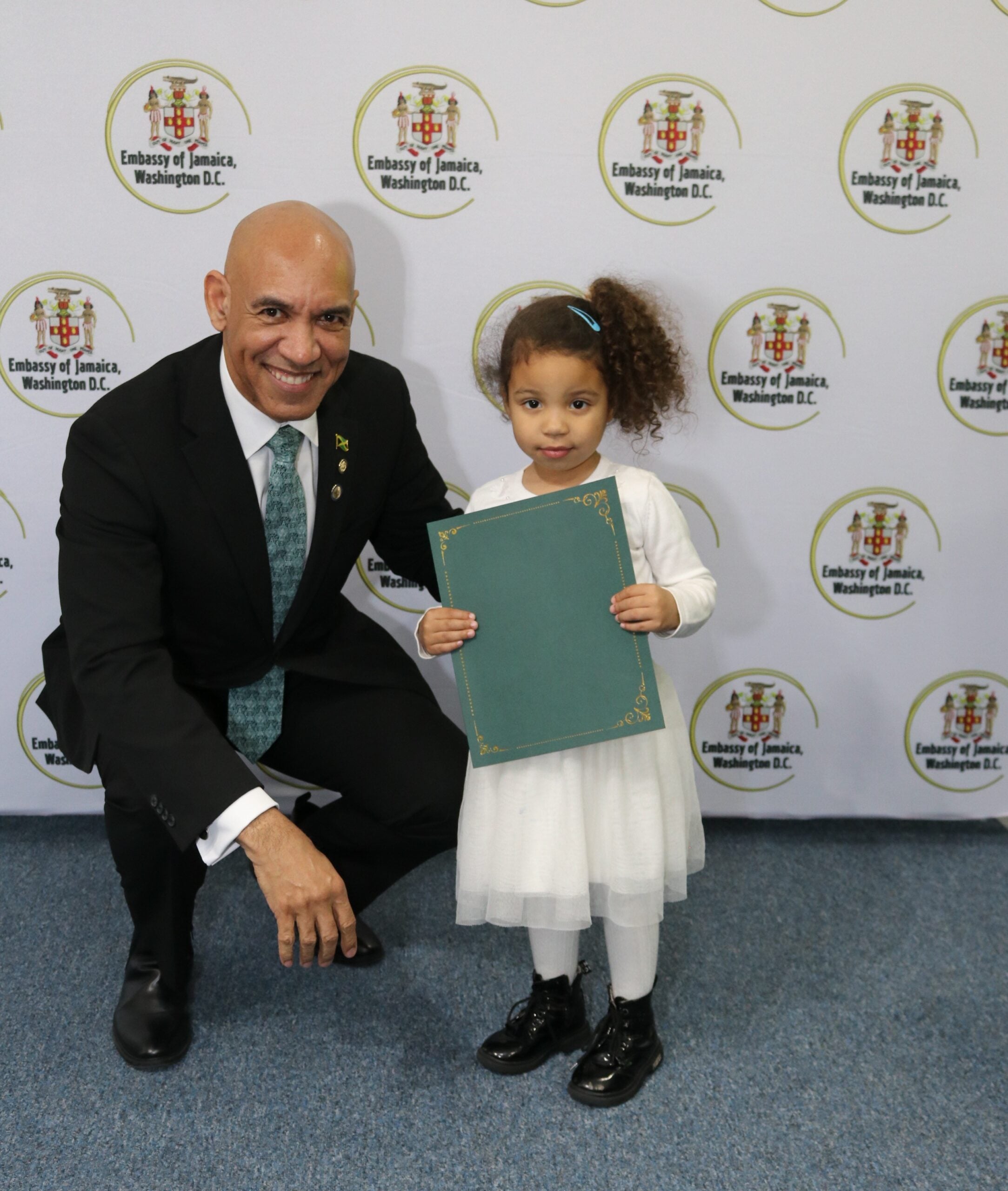 Jamaica Embassy in Washington welcomes 27 new citizens at first Citizenship Ceremony