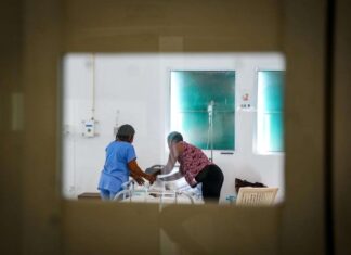 MSF warns of worsening humanitarian crisis as healthcare collapses in Haiti healthcare collapses in Haiti