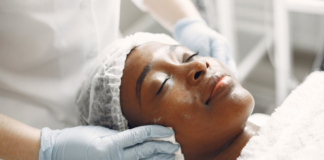 Does red light therapy help melanin-rich skin