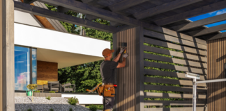 How hardscape contractors transform your outdoor Sspaces