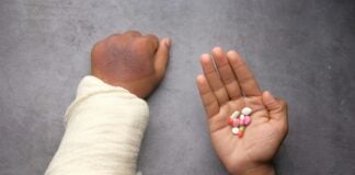 Realistic ways to navigate pain during injury recovery